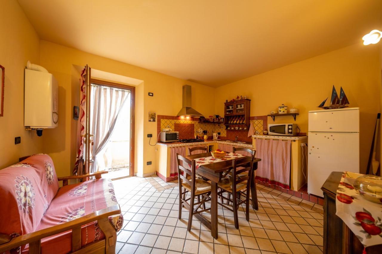 Agriturismo Due Ponti キャンニ エクステリア 写真