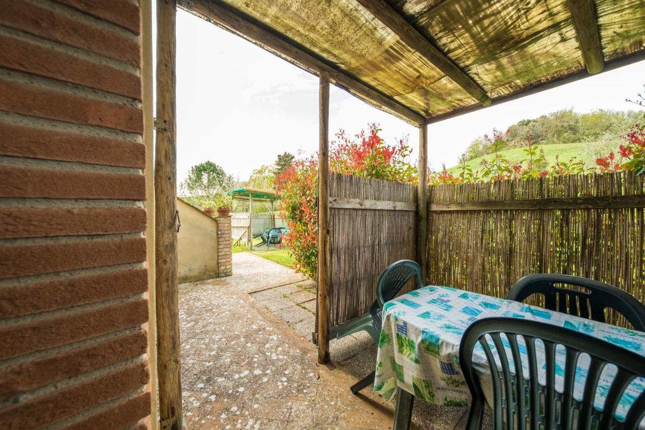 Agriturismo Due Ponti キャンニ エクステリア 写真
