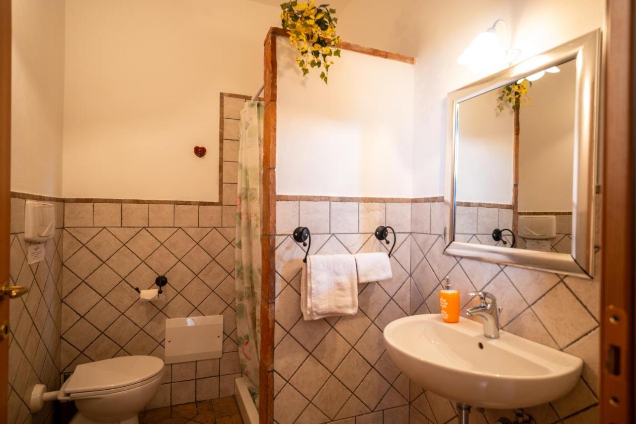 Agriturismo Due Ponti キャンニ エクステリア 写真